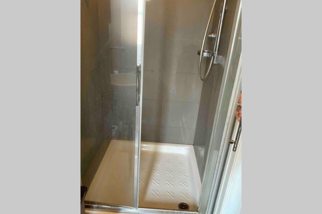 Appartamento Splendido Con Tutti Servizi In Zona Navigli Milano Exteriör bild