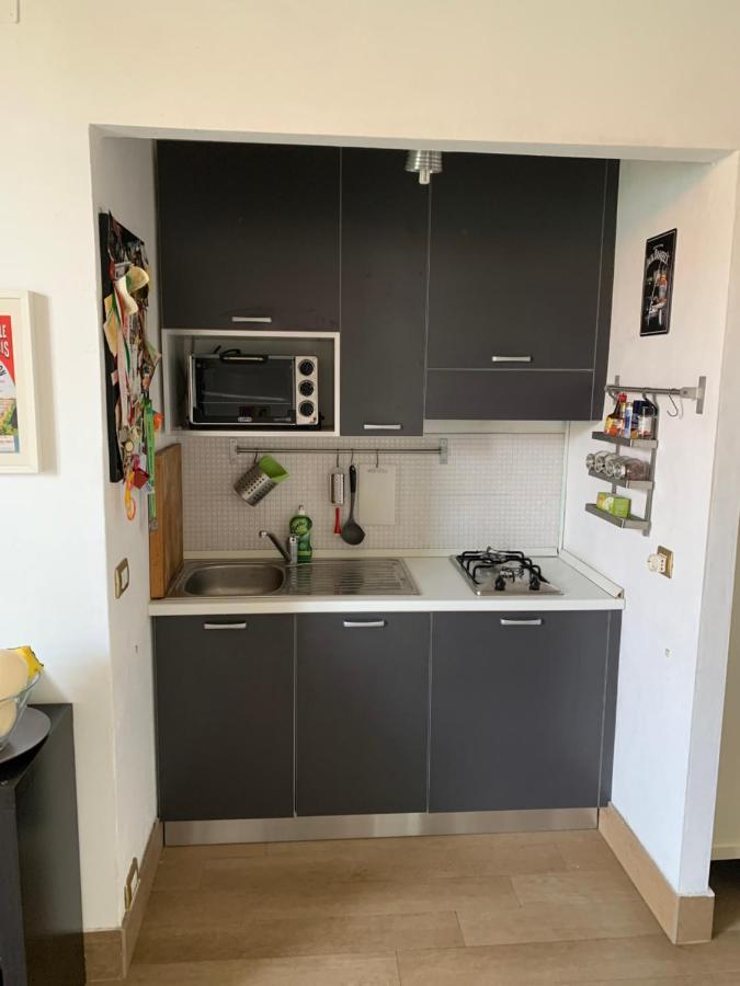 Appartamento Splendido Con Tutti Servizi In Zona Navigli Milano Exteriör bild